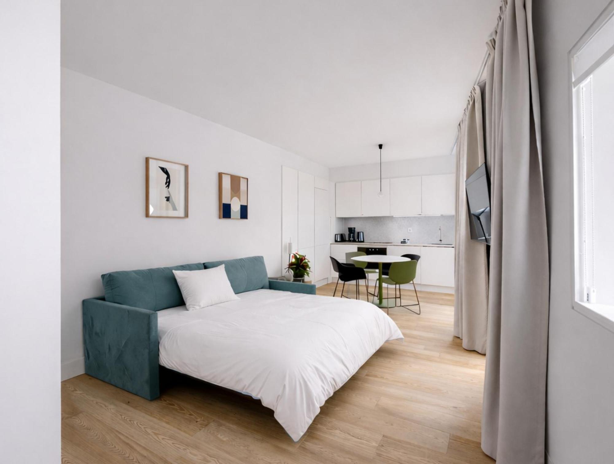 One-Bedroom Apartment