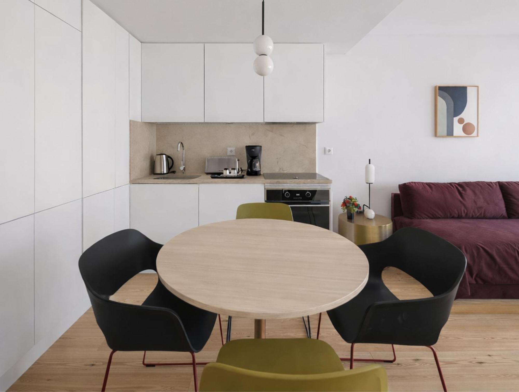 One-Bedroom Apartment